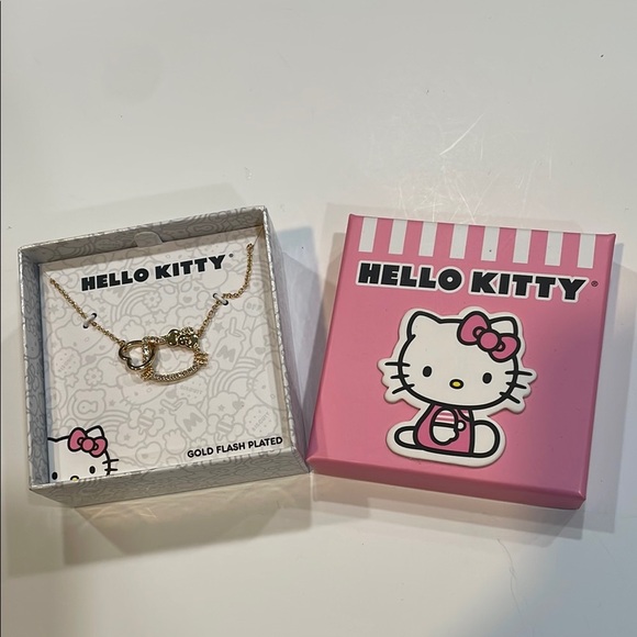 Hello Kitty Gold Jewelry Necklace with Heart Pendant - Picture 2 of 2